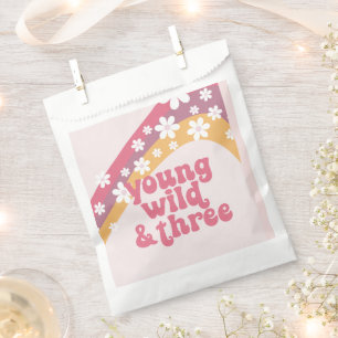 Hippie Daisy Young Wild und drei Geburtstag Geschenktütchen