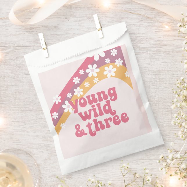 Hippie Daisy Young Wild und Three Birthday Geschenktütchen (Ausgeschnitten)