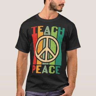 Hippie-Zitat-Design-Teach-Peace- T-Shirt