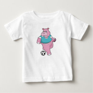 Hippo als Fußballspieler mit Fußball.PNG Baby T-shirt