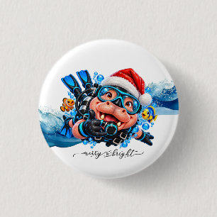 Hippo Scuba trägt Weihnachtsmannmütze zu Weihnacht Button