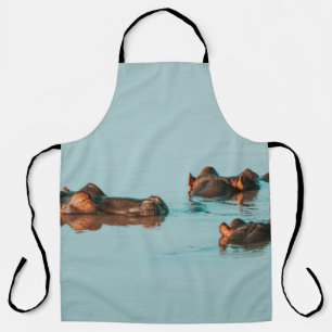 HIPPOS KÜHLEN IM DAM AB SCHÜRZE