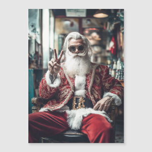 Hipster-Weihnachtsmann beim Posieren Friedens-Feie Magnetkarte