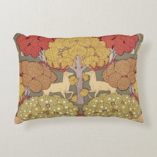 Hirsche, Bäume, Eichhörnchen, Vögel, Rowan Berries Dekokissen