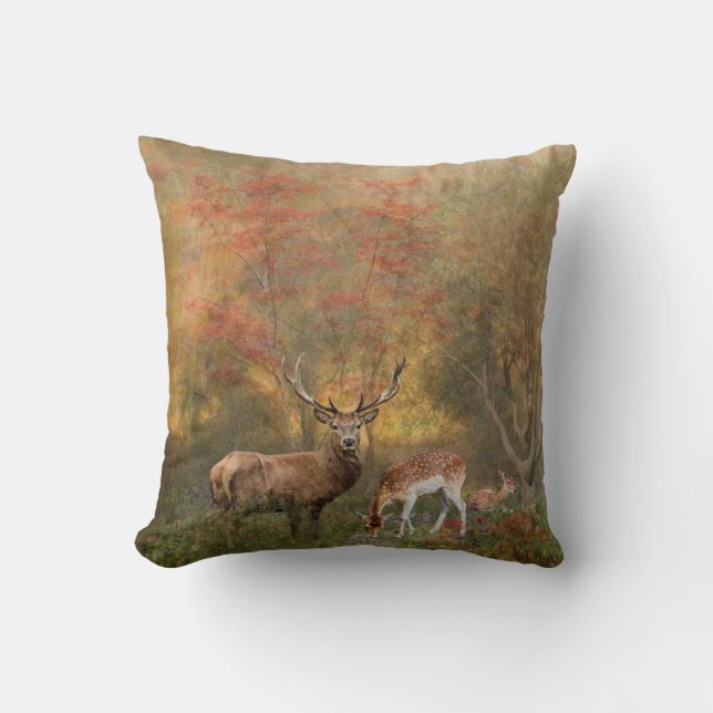Hirsche im herbstlichen Waldteppich Kissen (Vorderseite)