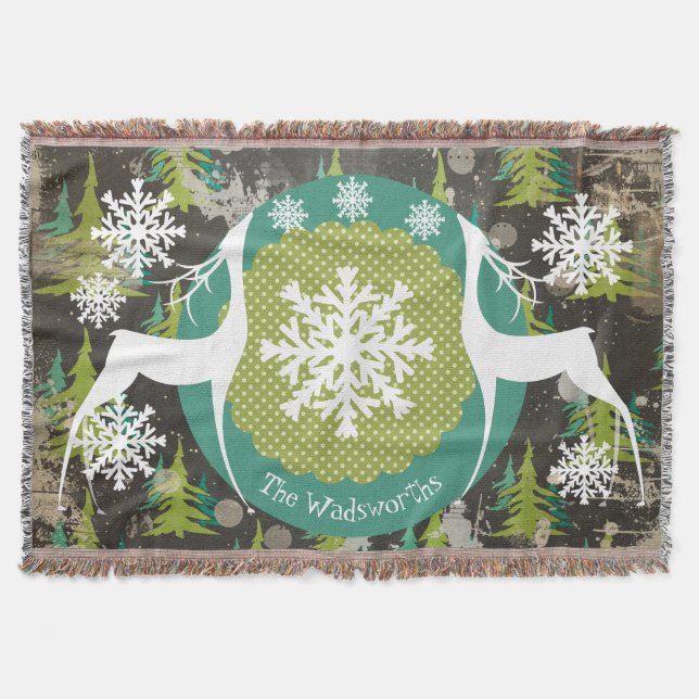 Hirsche in Evergreen Forest Holiday Throw Decke (Vorderseite)