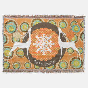 Hirsche, Schneeflocken und Ornamente Holiday Throw Decke