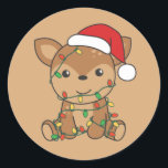 Hirsche Weihnachten Wintertiere Hirsche Classic Ru Runder Aufkleber<br><div class="desc">Deer at Christmas with fairy lights. Funny animals with ohrts and snow for the holidays. In Sweet Christmas Greeting. Deer are cute animals and perfect for Christmas.</div>