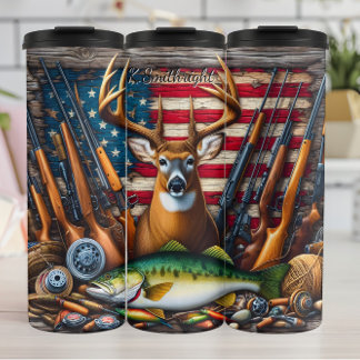 Hirschfisch wirft amerikanische Flagge Thermosbecher