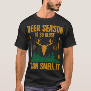 Hirschsaison Countdown: Riechende Erfolgsjagd T-Shirt