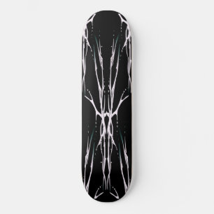 Hirschschädel-Stammes-Tattoo-Design - weiß auf sch Skateboard