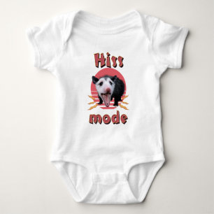 Hiss Mode Funny Opossum Hissing Baby Strampler