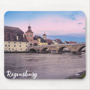Historische Altstadt in Regensburg, Deutschland Mousepad