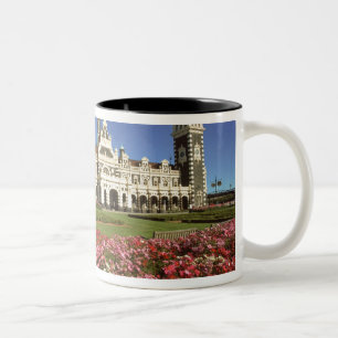 Historische Eisenbahnstation, Dunedin, Neuseeland Zweifarbige Tasse