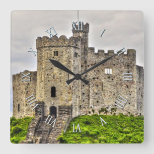 Historische Stätten, Ruinen der Burg von Großbrita Quadratische Wanduhr
