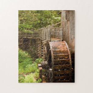Historisches altes Mühlen- und Wasserrad-Puzzle