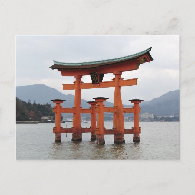 Historisches Tor in der Bucht von Miyajima, Japan Postkarte (Vorderseite)