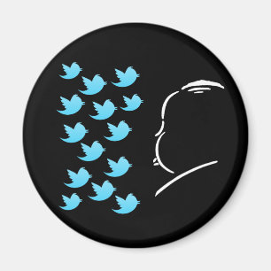 Hitch and Tweets Magnet