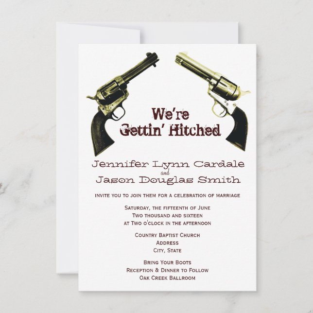 Hitched Cowboy Guns Hochzeitseinladungen Einladung (Vorderseite)