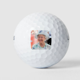 HM Queen Elizabeth II Abu Dhabi Berufliches Foto Golfball