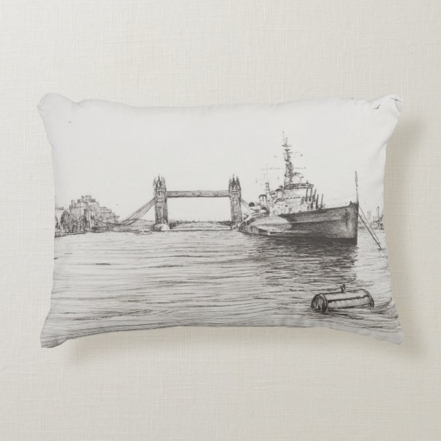 HMS Belfast auf der Themse London.2006 Zierkissen (Vorderseite)