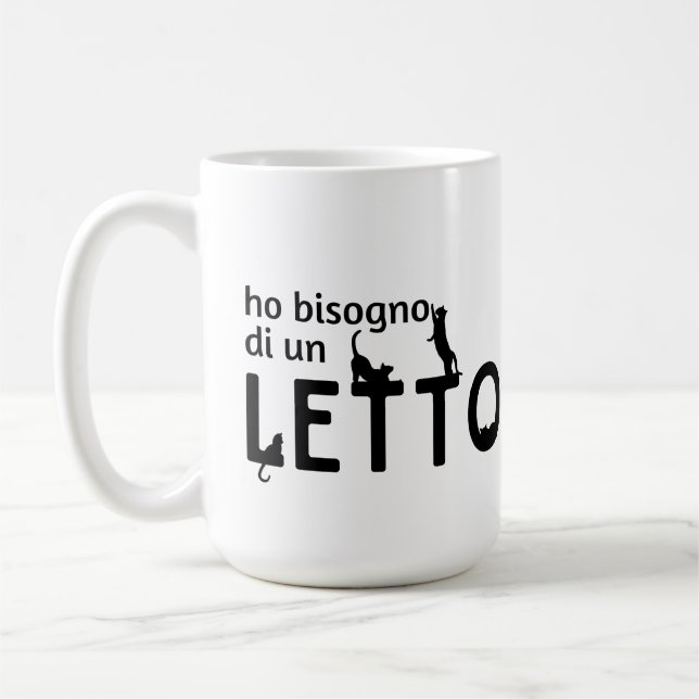 Ho Bisogno Di Un Letto (con gatti neri) Kaffeetasse (Links)