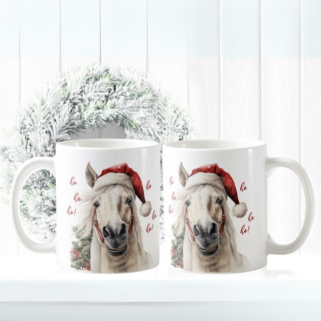 Ho Ho Ho! Funny Horse Santa Tasse (Horse with Santa Hat Laughing with text ho ho ho!)