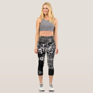 Hoch gewaiste Capris: Flattering Style. Capri Leggings
