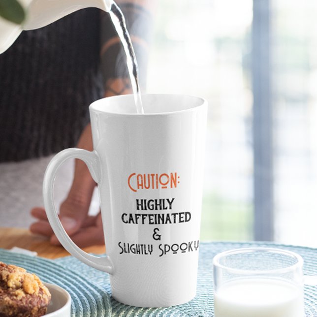 Hochkaffeiniertes weißes Halloween Milchtasse (Von Creator hochgeladen)