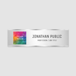 Hochladen von Foto oder Logo Hinzufügen von Text-I Namensschild