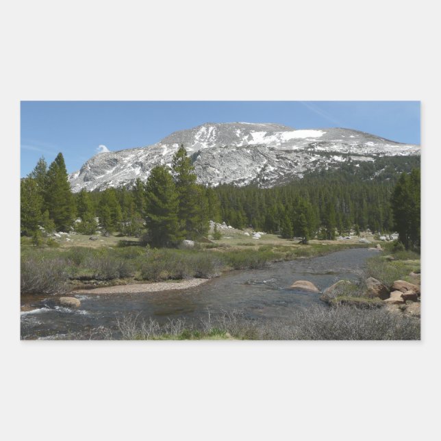 Hochland-Hochgebirge II bei Yosemite Rechteckiger Aufkleber (Vorderseite)