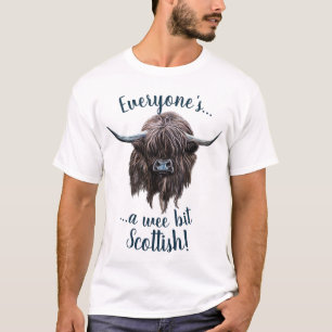 Hochland-Kuh, jeder ist ein kleiner T-Shirt