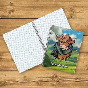 Hochlandkuh mit Farquharson Tartan Scarf Notizbuch