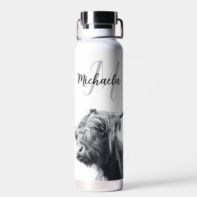 Hochlandkuhportrait Initialmonogramm Schwarz-weiß Trinkflasche (Rückseite)