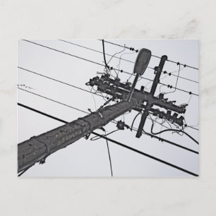 Hochspannung - industrielles Foto in Schwarz/Weiß Postkarte