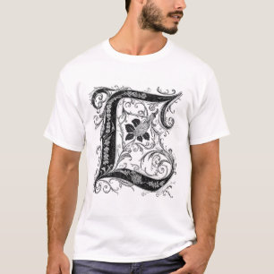 Hochwertiges männliches grafisches T-Shirt