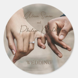 Hochzeit des Minimalistischen Fotos Runder Aufkleber
