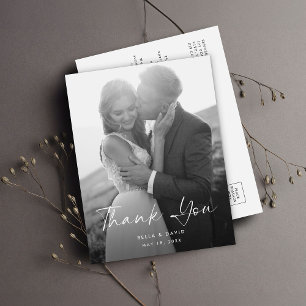 Hochzeit Elegantes Schwarz-weißes Script Foto Viel Postkarte