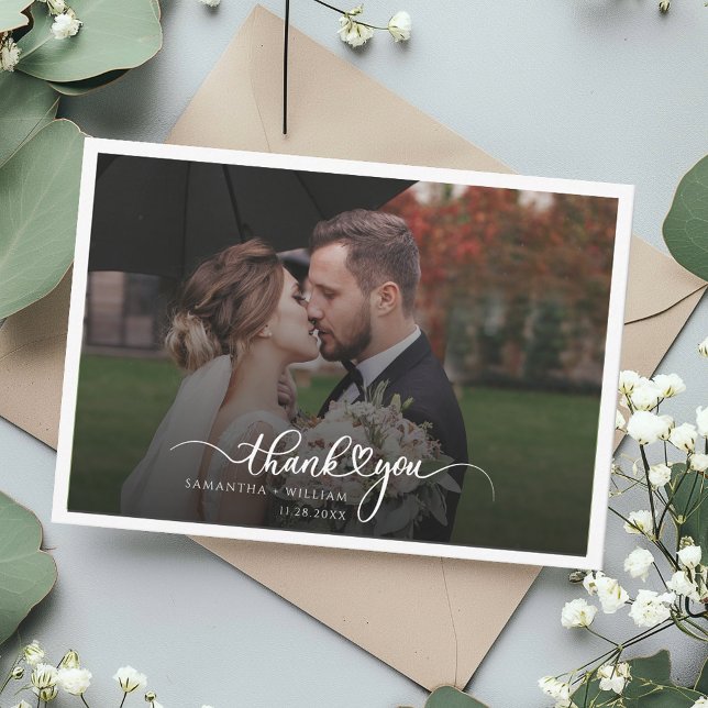 Hochzeit Foto Elegante Schrift Handschrift geschri Dankeskarte (Elegant Script Photo Newlyweds Wedding Thank You Card)