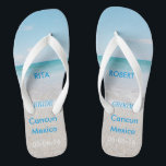 Hochzeit in Urlaubsort BRAUT Strand-Sandelholze Flip Flops<br><div class="desc">Hochzeit in Urlaubsort BRAUT Strand-Sandelholze/drehen Reinfälle mit personalisiertem Hochzeits-Datum u. Bestimmungsort um</div>