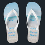 Hochzeit in Urlaubsort BRAUT Strand-Sandelholze Flip Flops<br><div class="desc">Hochzeit in Urlaubsort BRAUT Strand-Sandelholze/drehen Reinfälle mit personalisiertem Hochzeits-Datum u. Bestimmungsort um</div>