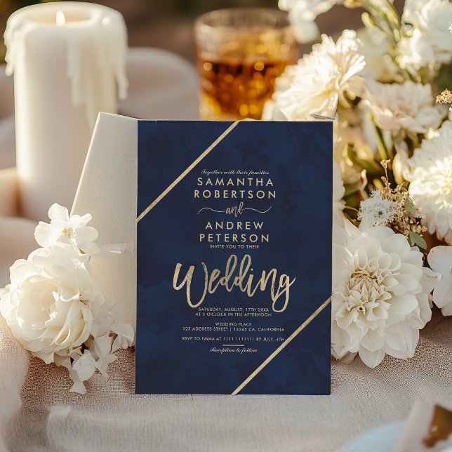 Hochzeit mit blauem Aquarell in Goldschrift Einladung (Gold script stripes navy blue watercolor wedding invitation)