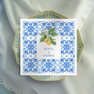 Hochzeit mit blauen Kacheln und Zitronen Serviette