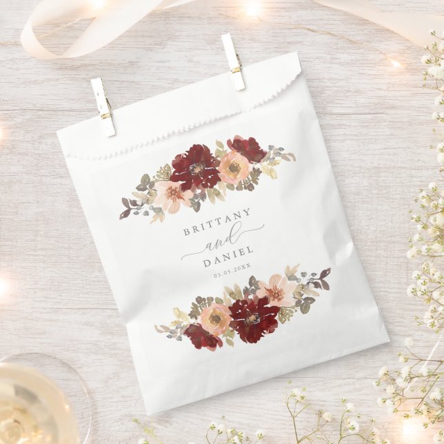 Hochzeit mit Burgund und Peach Floral Geschenktütchen (Ausgeschnitten)