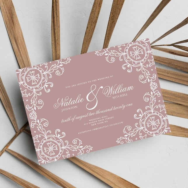Hochzeit mit feinem, weißem Lila-Rosa-Ornament Einladung (Elegant white mauve pink floral ornament wedding )