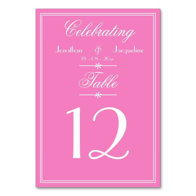 Hochzeit Modernes Design Name Script Chic Cool Pin Tischnummer (Vorderseite)