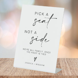 Hochzeit ohne zugewiesene Sitzplätze, überall unte Sockelschild