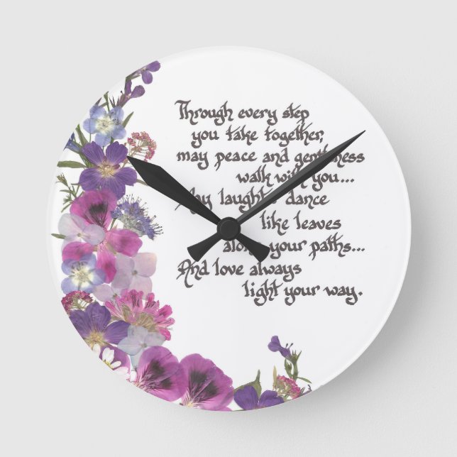 Hochzeit, Verlobung, Jahrestagsgeschenke Runde Wanduhr (Vorderseite)