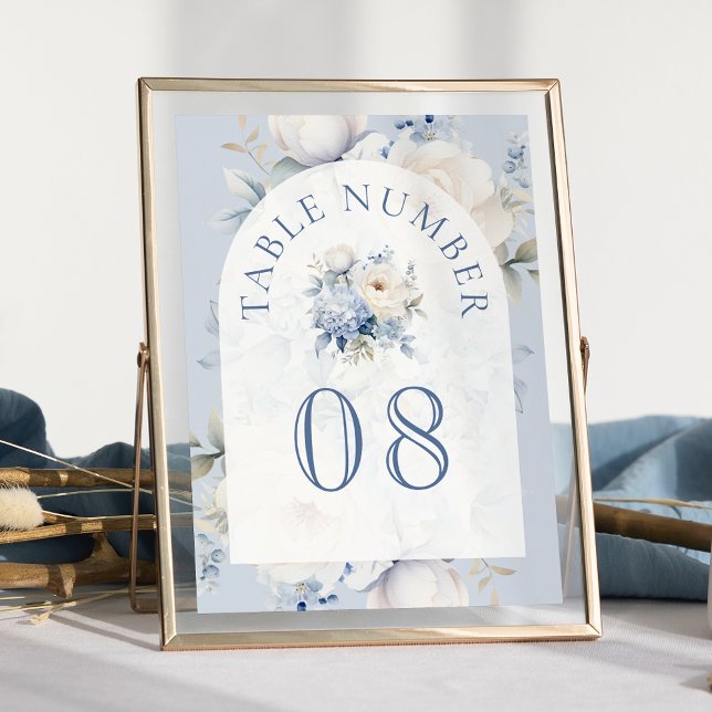 Hochzeit von dunkelblauen und weißen Blumen Tischnummer (Von Creator hochgeladen)