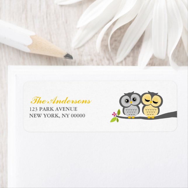 Hochzeit von grauen und gelben Owls (Insitu)